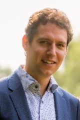 Dr. Dominiek Deruwe Dr. Dominiek Deruwe